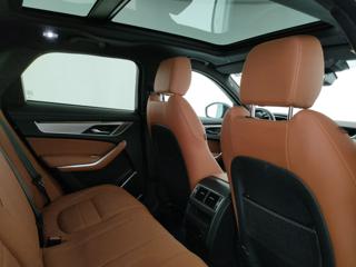 JAGUAR F-Pace usata, con MP3