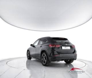 MERCEDES-BENZ GLA 200 usata 3