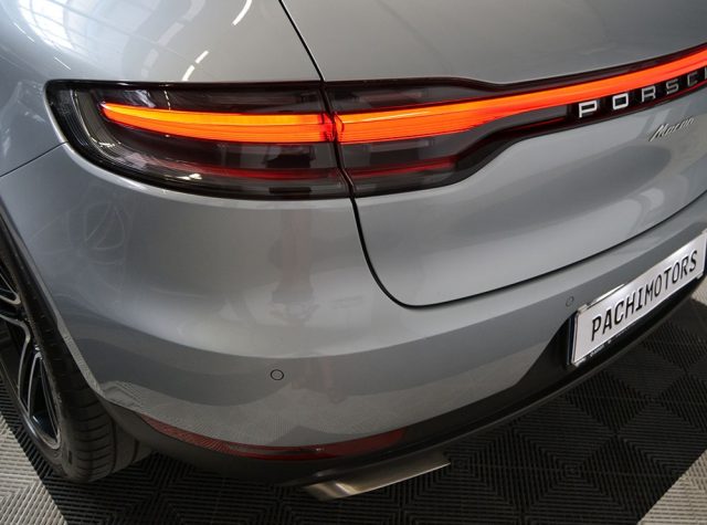 PORSCHE Macan usata, con Volante in pelle