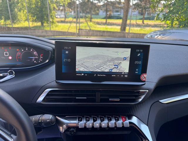 PEUGEOT 3008 usata, con Controllo automatico clima