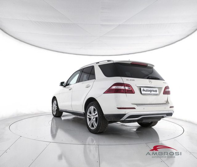 MERCEDES-BENZ ML 250 usata 3