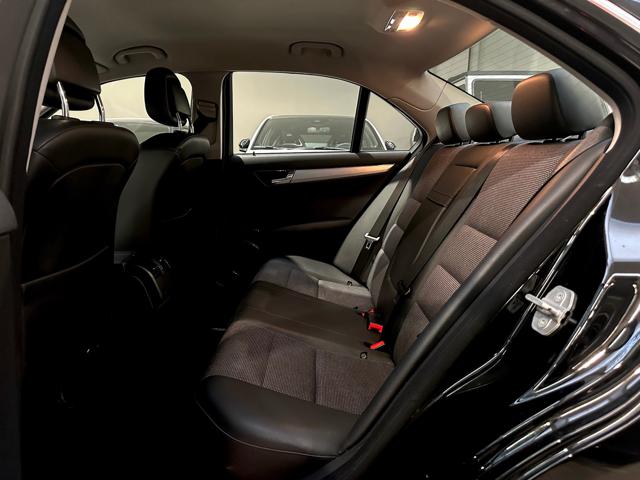 MERCEDES-BENZ C 220 usata, con Touch screen