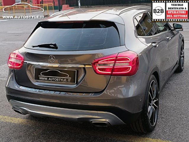 MERCEDES-BENZ GLA 220 usata, con Sistema di riconoscimento della stanchezza