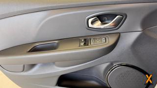 RENAULT Clio usata, con Servosterzo