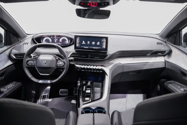 PEUGEOT 3008 usata 29