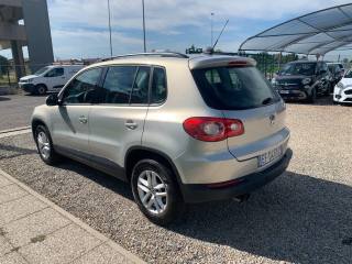 VOLKSWAGEN Tiguan usata, con Airbag laterali