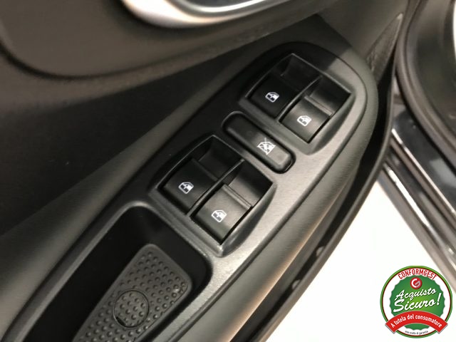 FIAT 500L usata, con USB