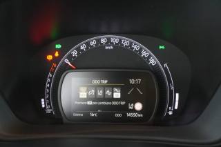 TOYOTA Aygo X usata 12