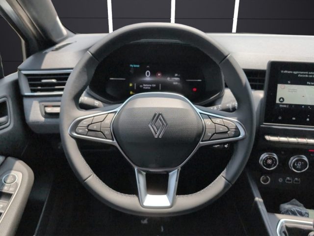 RENAULT Clio usata, con USB