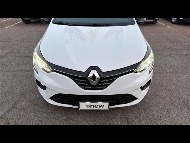 RENAULT Clio usata, con Volante in pelle