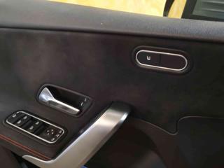 MERCEDES-BENZ A 200 usata, con Park Distance Control