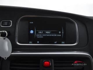 VOLVO V40 usata 13