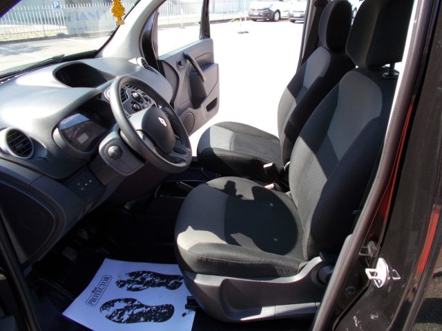 RENAULT Kangoo usata, con Climatizzatore