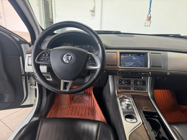 JAGUAR XF usata, con Chiusura centralizzata