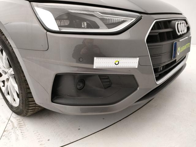 AUDI A4 usata, con Freno di stazionamento elettrico