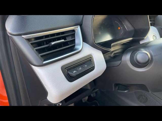 RENAULT Clio usata, con Sensori di parcheggio posteriori