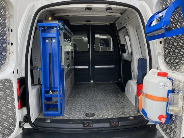 VOLKSWAGEN Caddy usata, con Frenata d