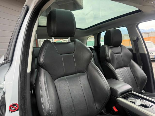 LAND ROVER Range Rover Evoque usata, con Park Distance Control
