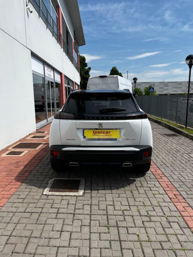 PEUGEOT 2008 usata, con Autoradio