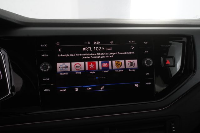 VOLKSWAGEN Taigo usata 17