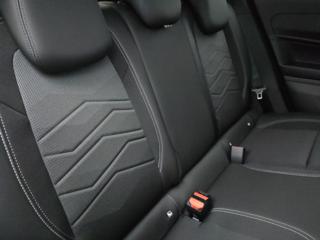 JEEP Avenger usata, con Bracciolo