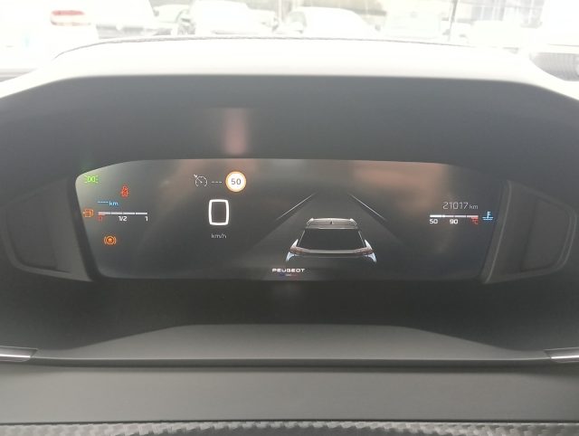 PEUGEOT 2008 usata, con Autoradio