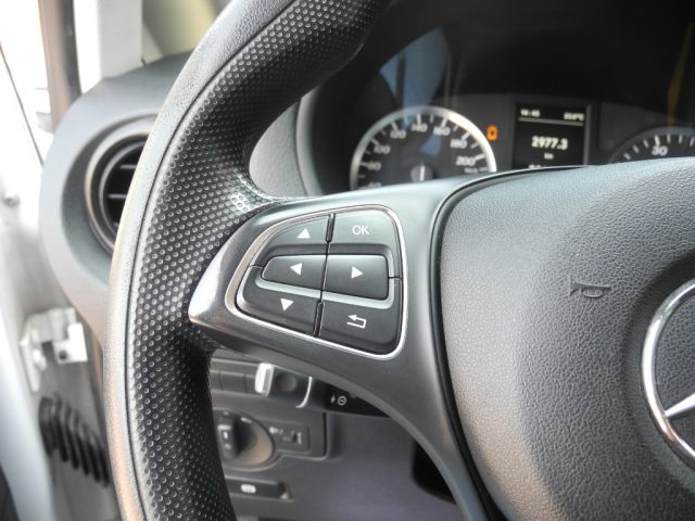 MERCEDES-BENZ Vito usata, con Porta scorrevole