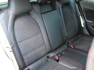 MERCEDES-BENZ GLA 200 usata, con Lettore CD