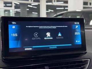 PEUGEOT 3008 usata, con Climatizzatore automatico, 2 zone