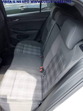 VOLKSWAGEN Golf usata, con Isofix