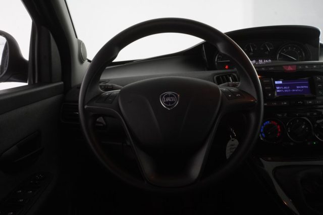 LANCIA Ypsilon usata 11
