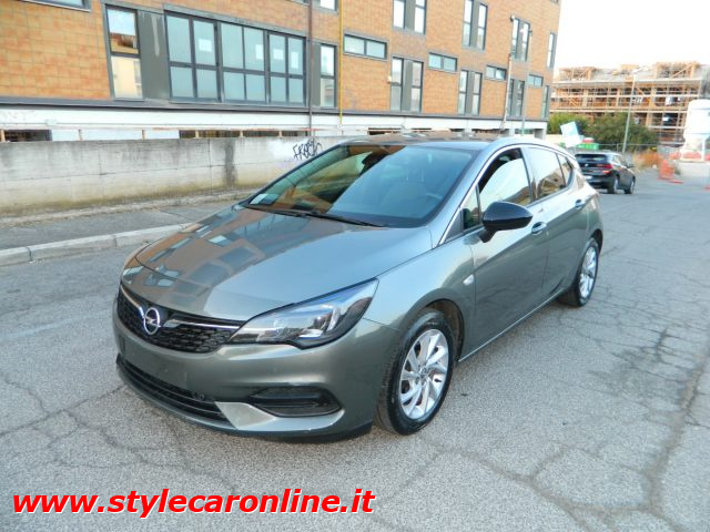 OPEL Astra usata, con Alzacristalli elettrici