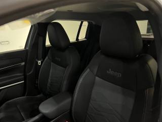 JEEP Avenger usata, con Fari LED