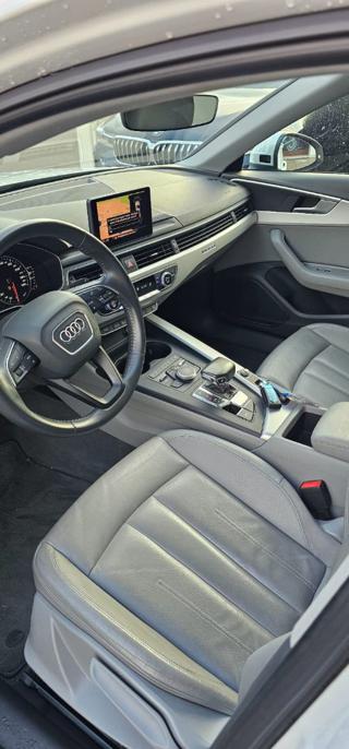 AUDI A4 usata, con Chiusura centralizzata