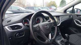 OPEL Astra usata, con Autoradio