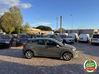 RENAULT Clio usata, con Climatizzatore