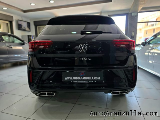 VOLKSWAGEN T-Roc usata, con Autoradio