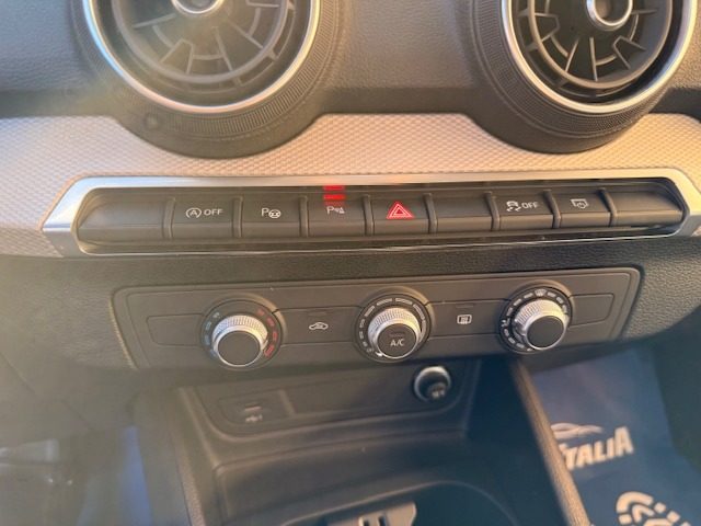 AUDI Q2 usata, con USB