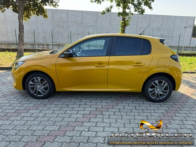 PEUGEOT 208 usata, con Autoradio