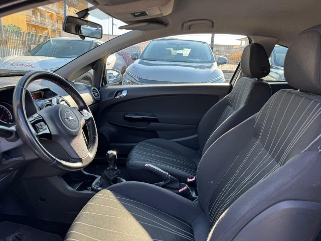 OPEL Corsa usata, con Cruise Control