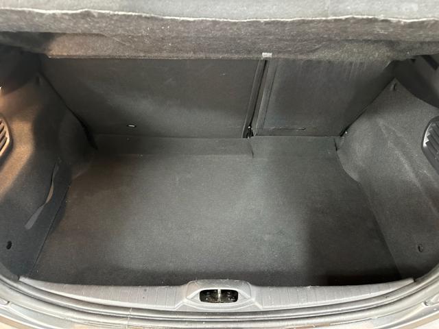 PEUGEOT 208 usata, con Bracciolo