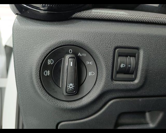 SKODA Fabia usata, con Sensori di parcheggio posteriori