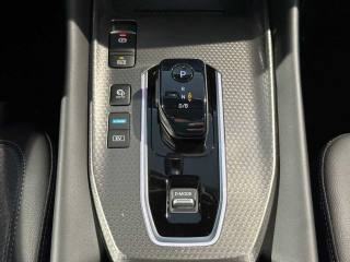 NISSAN Qashqai usata, con Sensori di parcheggio posteriori