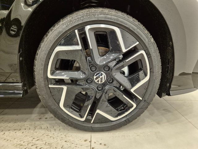 VOLKSWAGEN Golf usata, con Autoradio