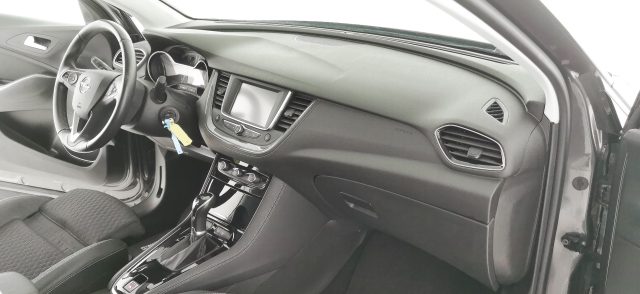 OPEL Grandland X usata, con Climatizzatore automatico, 2 zone