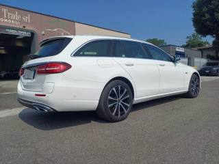 MERCEDES-BENZ E 300 usata, con Chiusura centralizzata
