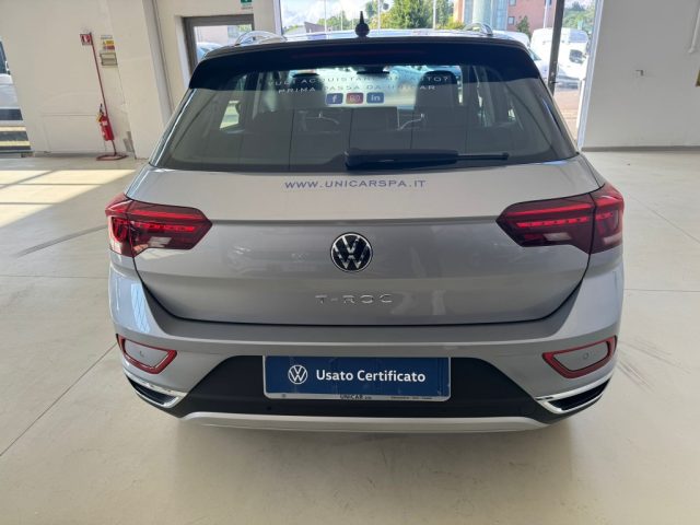 VOLKSWAGEN T-Roc usata, con Autoradio