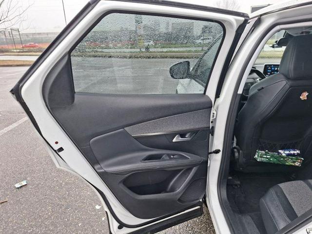 PEUGEOT 3008 usata, con Airbag testa