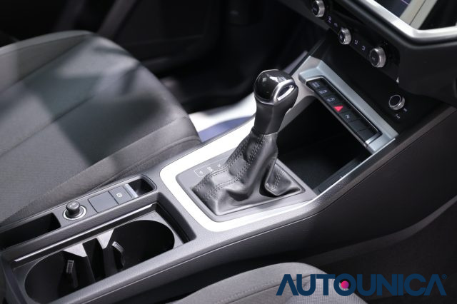 AUDI Q3 usata, con Freno di stazionamento elettrico