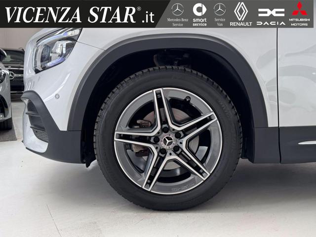MERCEDES-BENZ GLB 180 usata, con Alzacristalli elettrici